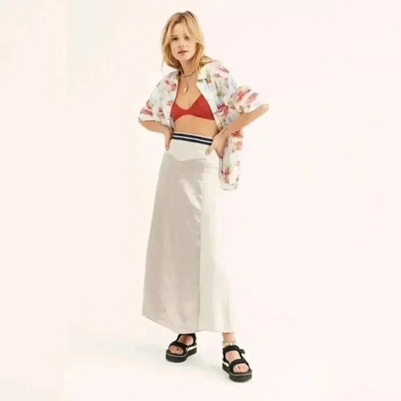 Free People Dresses & Skirts - COPY - Free People Venus Shines Maxi Skirt